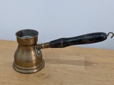 Vintage Cezve Ibrik türkische massive Messing Kaffeekanne mit Holzgriff hängend Wohnkultur