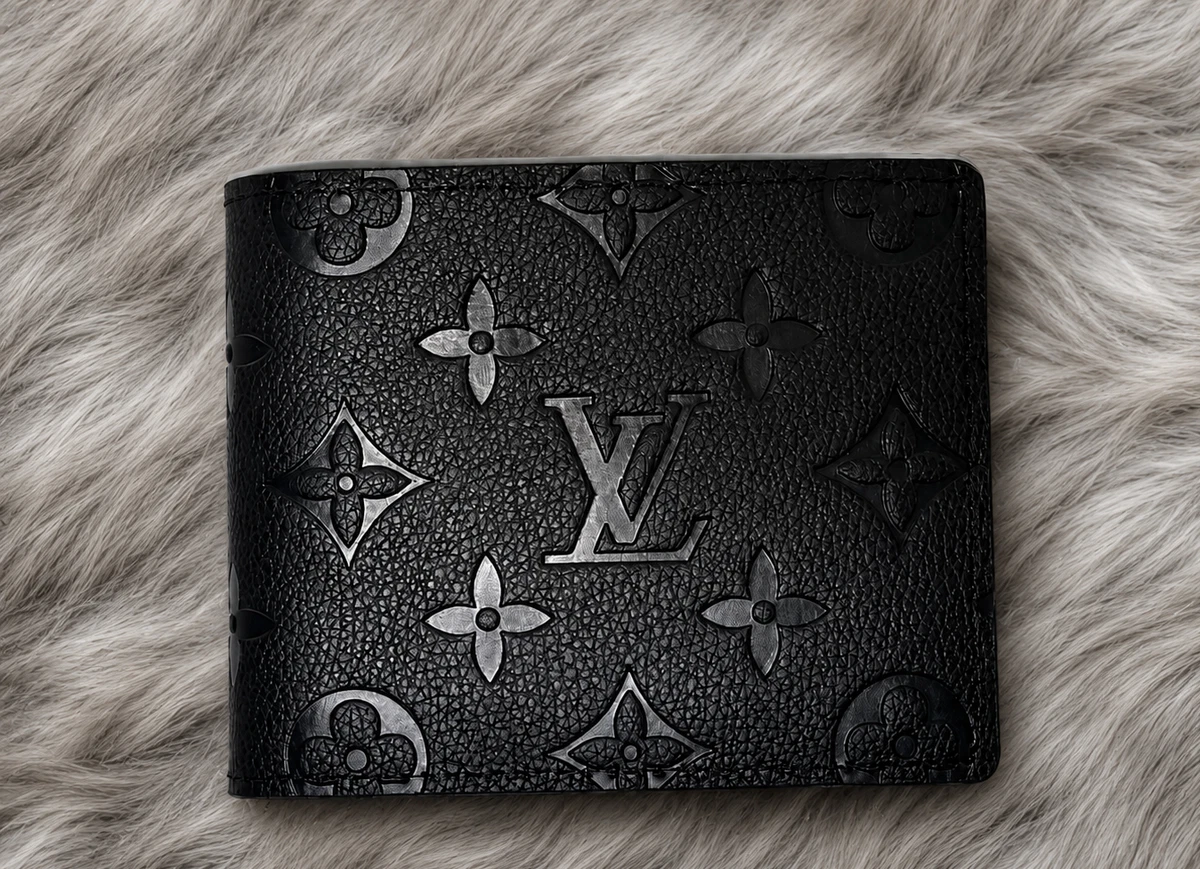 25+ Louis Vuitton Leather Black Wallets for Men for sale | Updated
