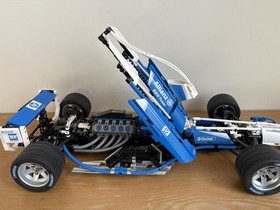 LEGO 8461 WILLIAMS F1 RACER RETIRED SCHUMACHER MONTOYA  1:8 COMPLETE WITH MANUAL