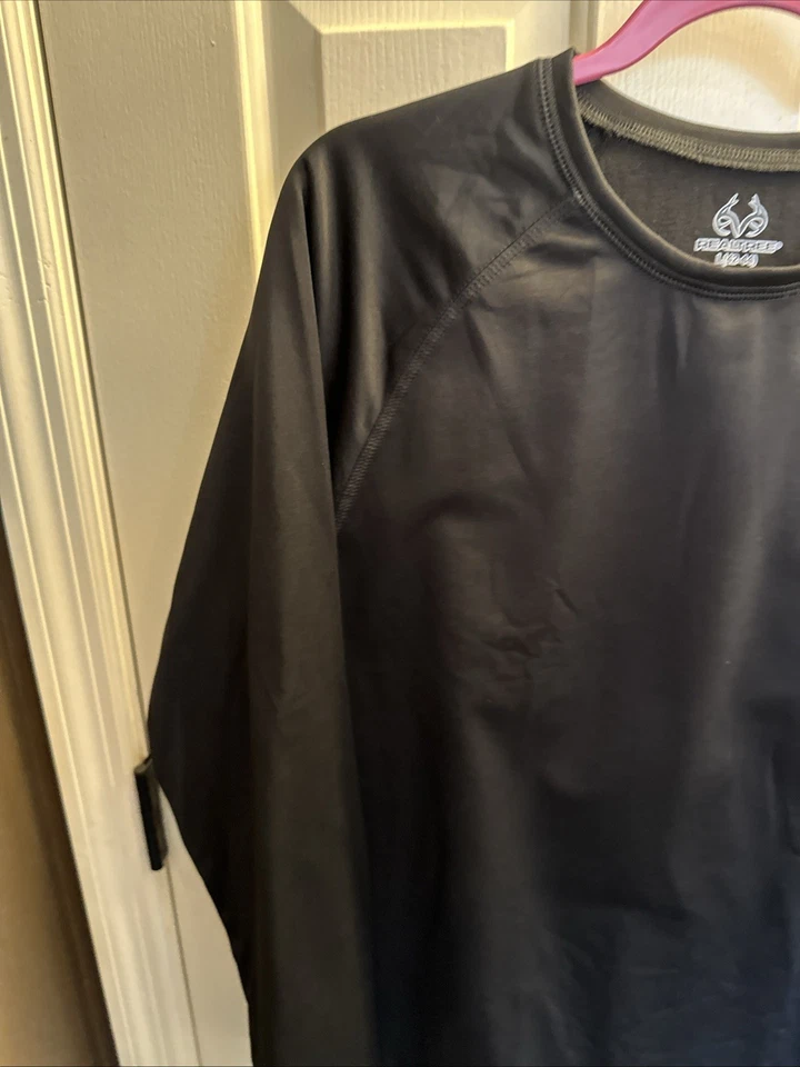Realtree Large Men's  Baselayer Thermal Underwear Top Style IVO50074S - Image 3 of 4