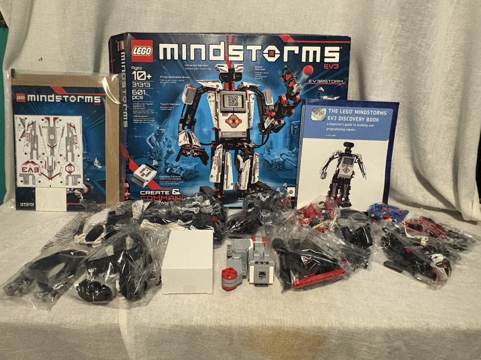 LEGO MINDSTORMS: Lego MINDSTORMS EV3 (31313) - Image 2 of 4