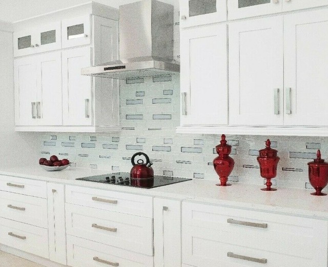10x10 All Solid Wood KITCHEN CABINETS Shaker White RTA New | eBay