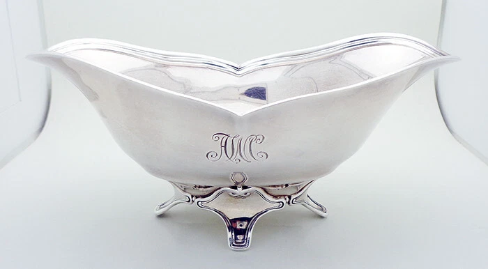 Tiffany & Co. Antique US Sterling Silver Bowls 1900-1940 for sale