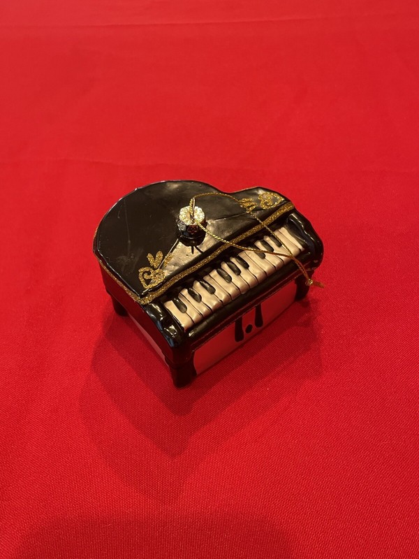 Black Baby Grand piano Christmas Glass ornament