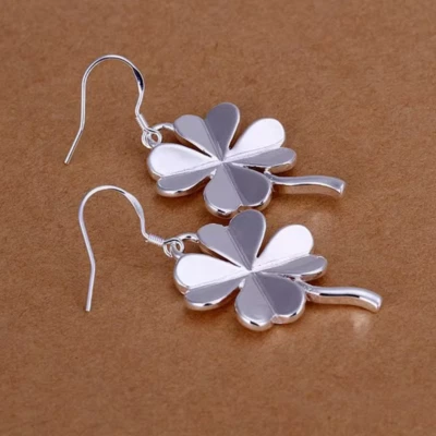 Paire de Boucles d'oreille Trèfle à 4 feuilles en Argent 925 - Photo 1/2