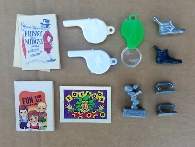VINTAGE EARLY CRACKER JACK TOYS - EXCELLENT CONDITION