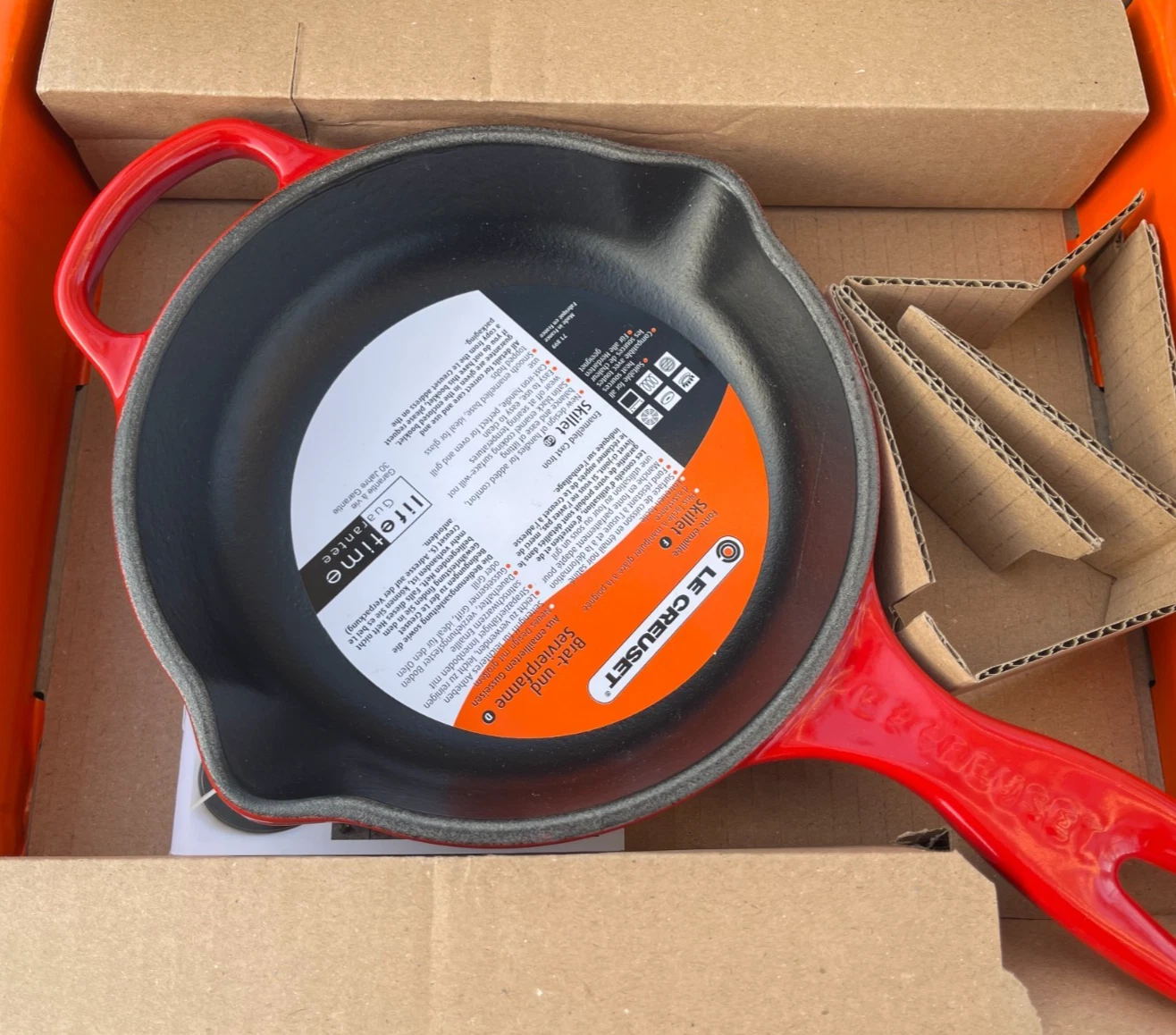 LE CREUSET Enameled Cast Iron Round Skillet Frying Pan 6.3" 6 1/3" - RED
Opens in a new window or ta