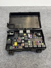 2014 2015 Dodge Durango Power Fuse Box Relay Control Module P68137440AB OEM
