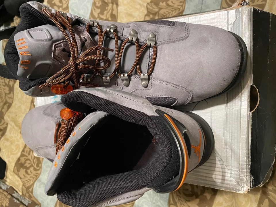 Hombres Talla 14 Air Jordan AJB 6 Botas de Baloncesto Gris Naranja Foto 2 de 4