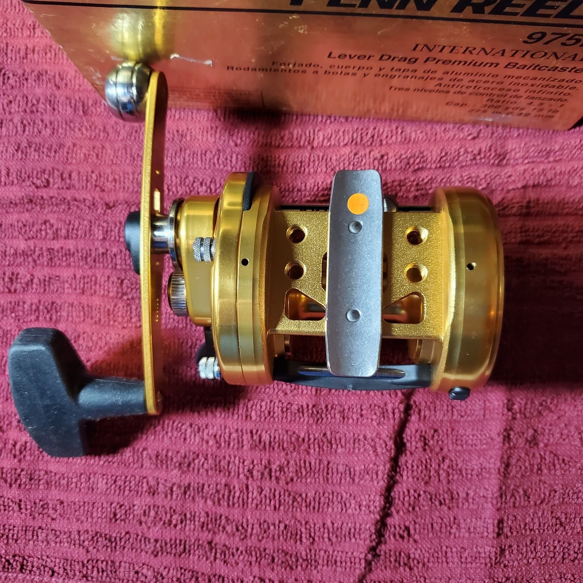 リール Penn Reels International 975LD Penn 975CSLD International Baitcast Reel