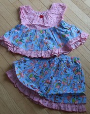 GIRLS  CUSTOM BOUTIQUE RESELL  CHRISTMAS FLAMINGO TOP  SKIRT TWIRL SET  4 5