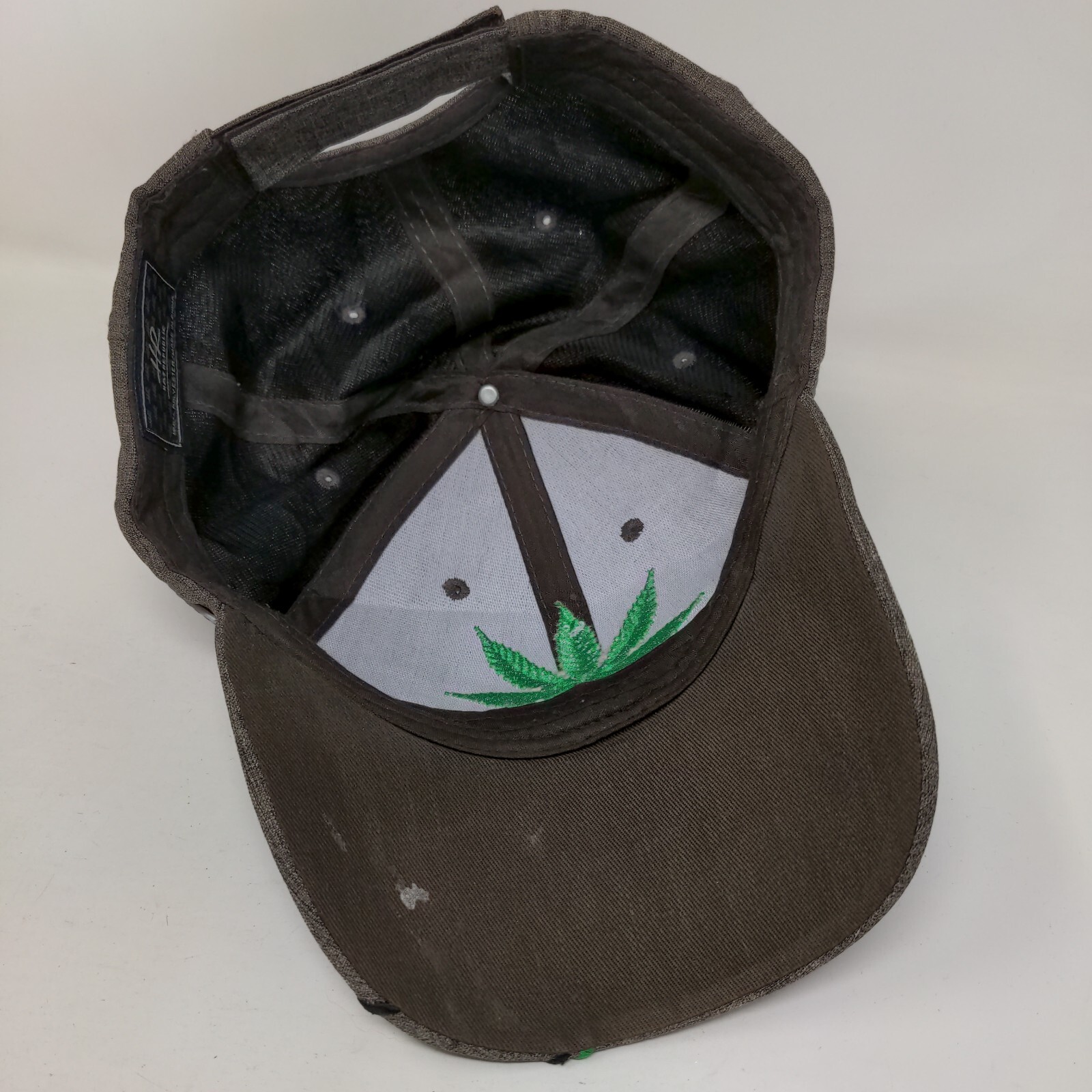 Marijuana Leaf Strapback Hat Multi One Size Embro… - image 6