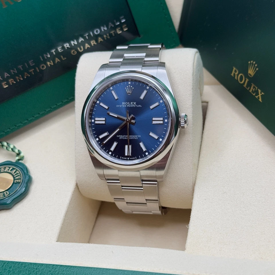 Rolex Oyster Perpetual 41 NUEVO 2025 índice azul acero inoxidable liso Oyster Foto 2 de 4