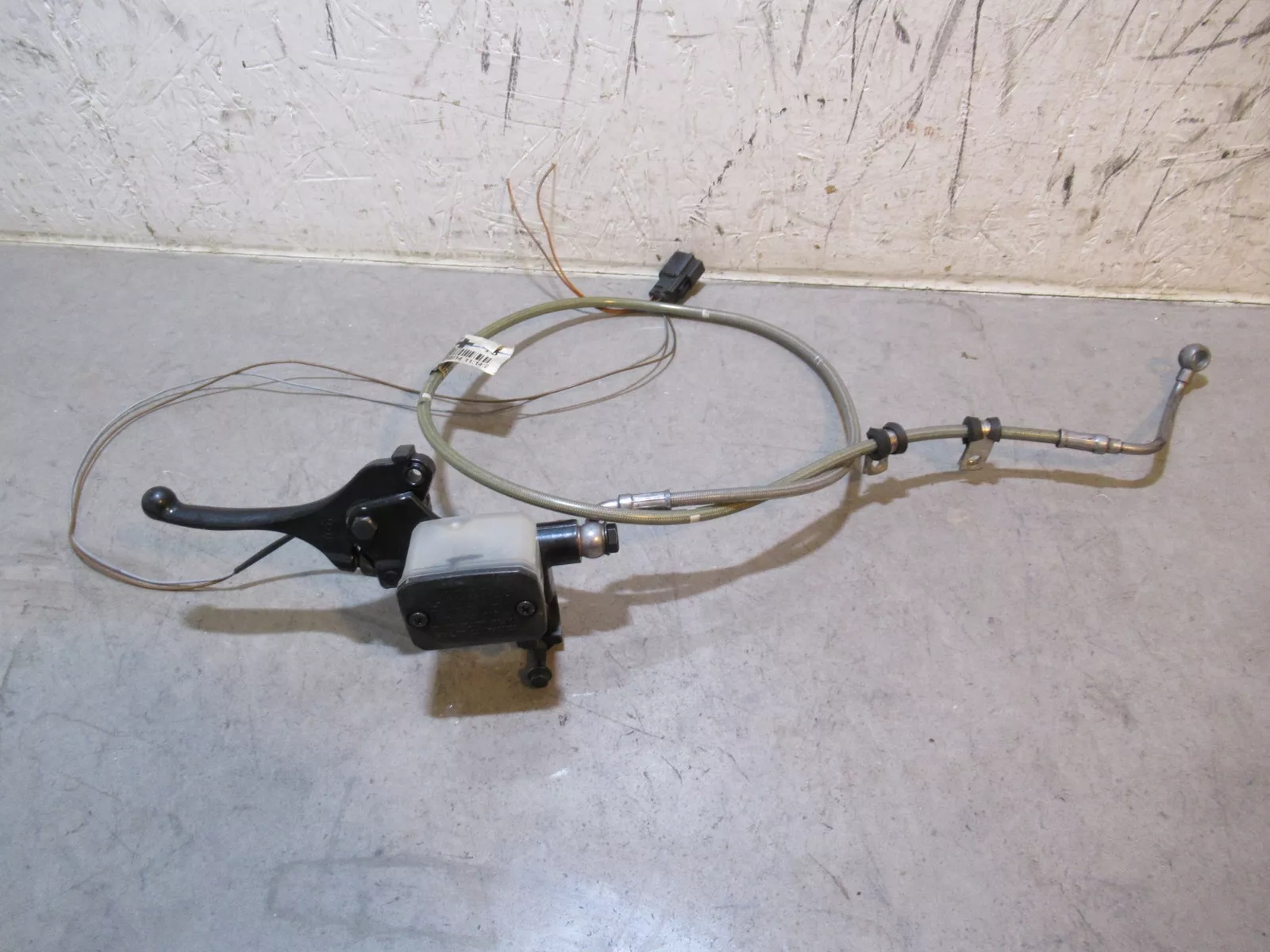Ski-Doo Summit 850 Brake Master Cylinder 2017