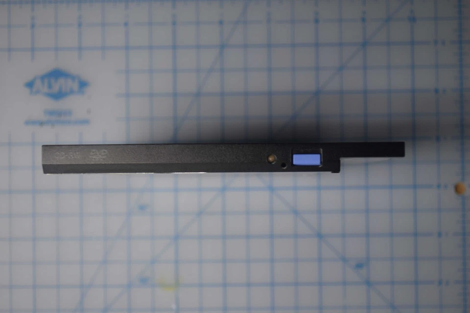 IBM 9,5 MM Ultraslim Enhanced Ultrabay Slim Combo Drive FRU Grade B 42C0967 - Bild 3 von 4