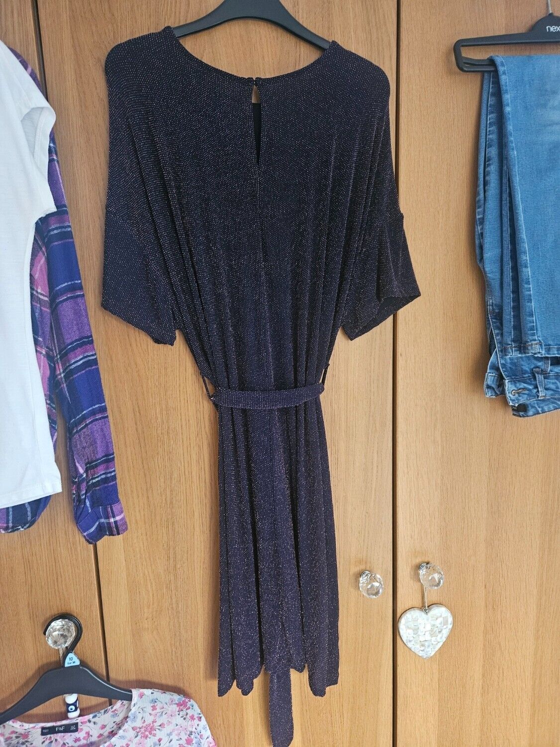 Picture 2 of 3