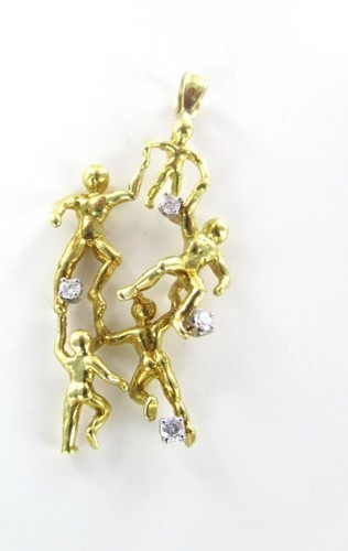 18Kt Yellow Gold Soccer Players Kids Diamond Pendant Sports Charm - Picture 3 of 5