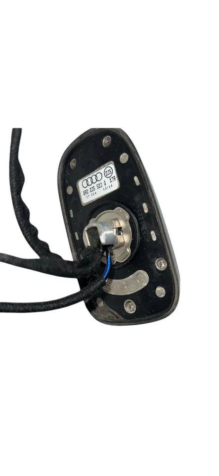 2014-2017 奥迪 SQ5 (B8 8R) 收音机立体声鲨鱼鳍天线模块(DAYTONA 灰色) — 第 4/4 张图片