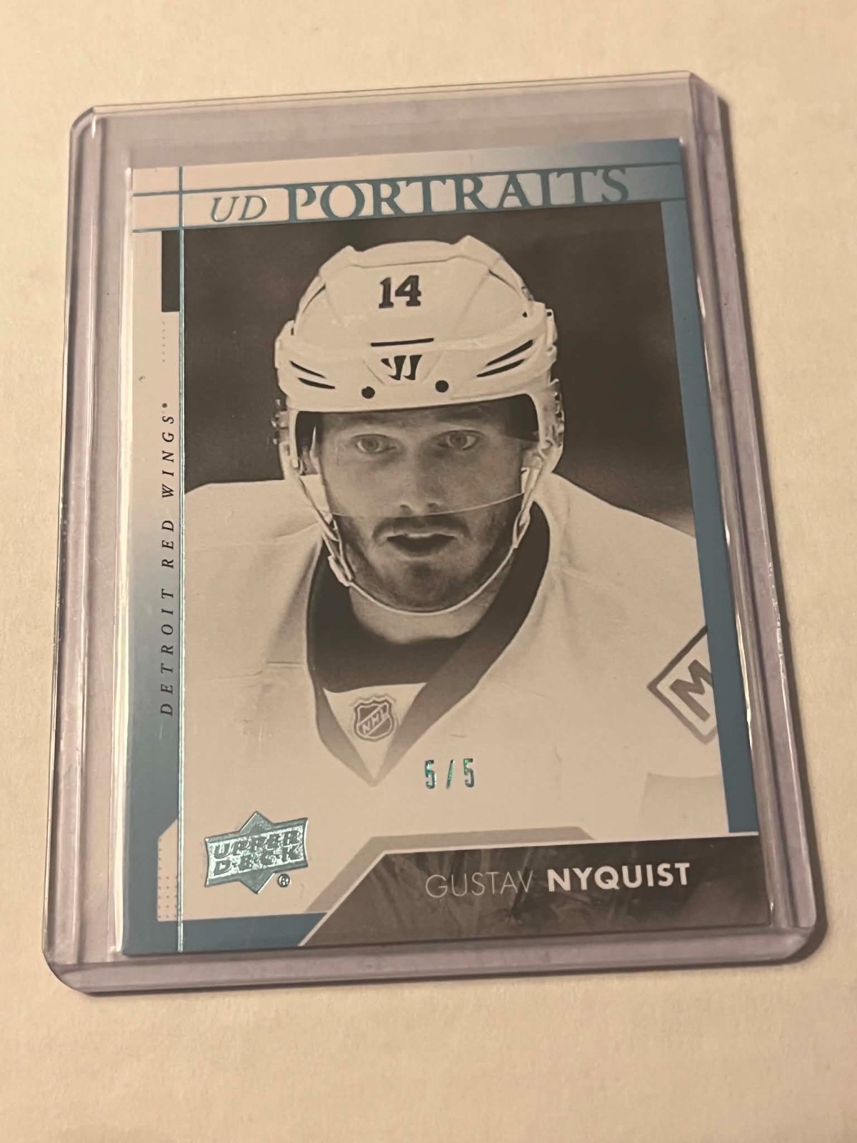 17/18 UPPER DECK GUSTAV NYQUIST UD PORTRAITS SAPPHIRE BLUE FOIL PARALLEL SP 5/5