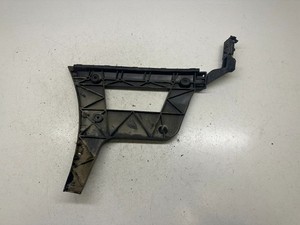 Audi A4 S4 B8 8K 2012 Rechts Halterung Stoßstange Stoßfänger hinten DRA59143