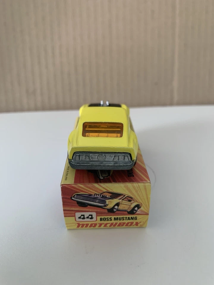 MATCHBOX Superfast , Boss Mustang , Numéro 44 , Boîte D origine - Photo 4/4