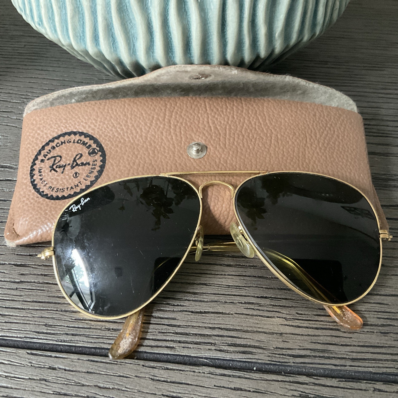 VINTAGE B&L RAY-BAN TEARDROP AVIATOR SUNGLASSES Gold … - Gem