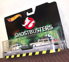HOT WHEELS 2015 CLASSIC GHOSTBUSTERS ECTO-1 AND ECTO-1A 2 CAR SET RARE! HTF!