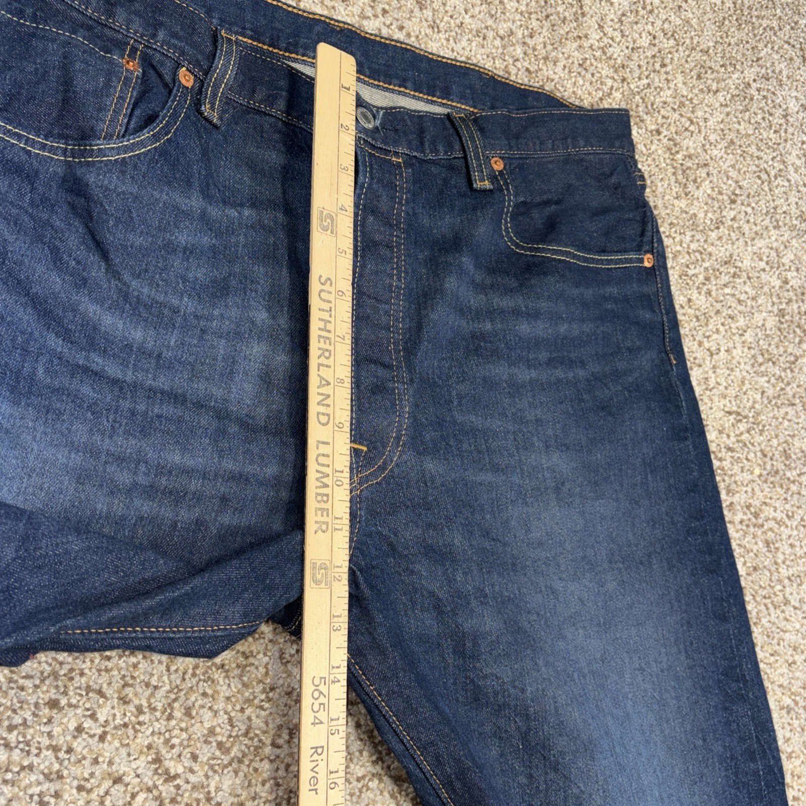 Levi's 501 Jeans Straight Leg Button Fly Denim Blue Mens Size 40x34 Fits 39 X 33 - View 8