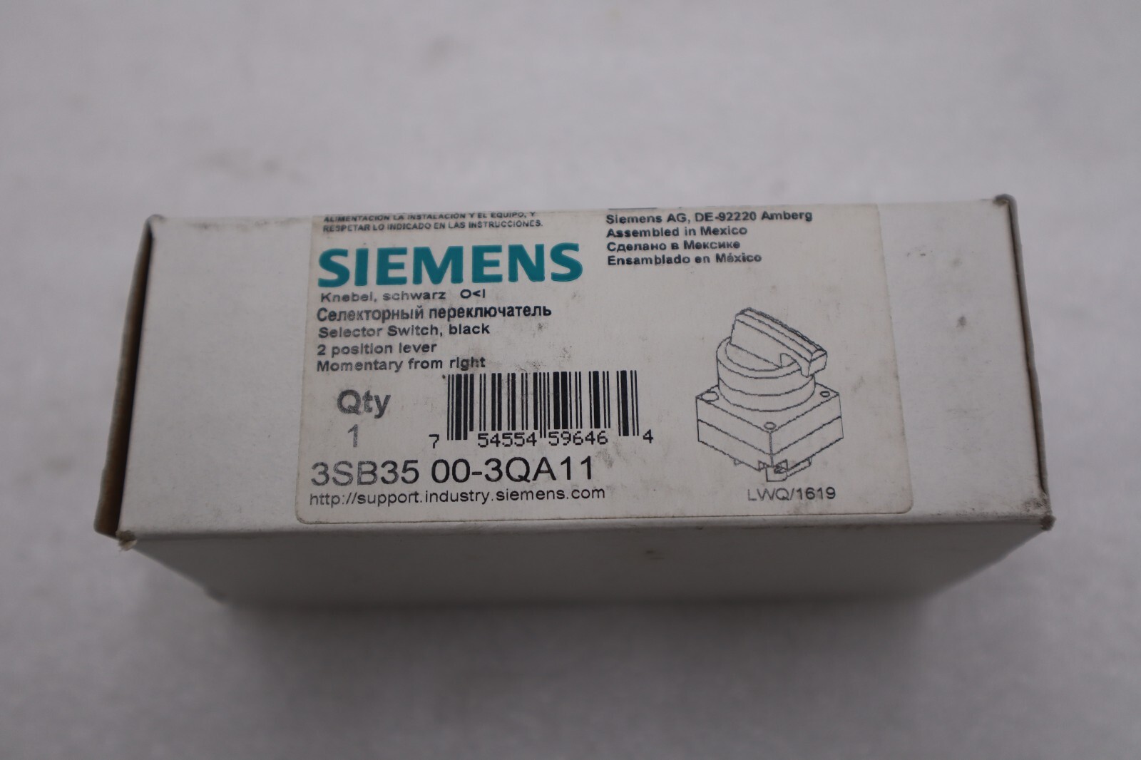NEW OPEN BOX SIEMENS 3SB35 00-3QA11 Lever Momentary Selector Switch STK H70A