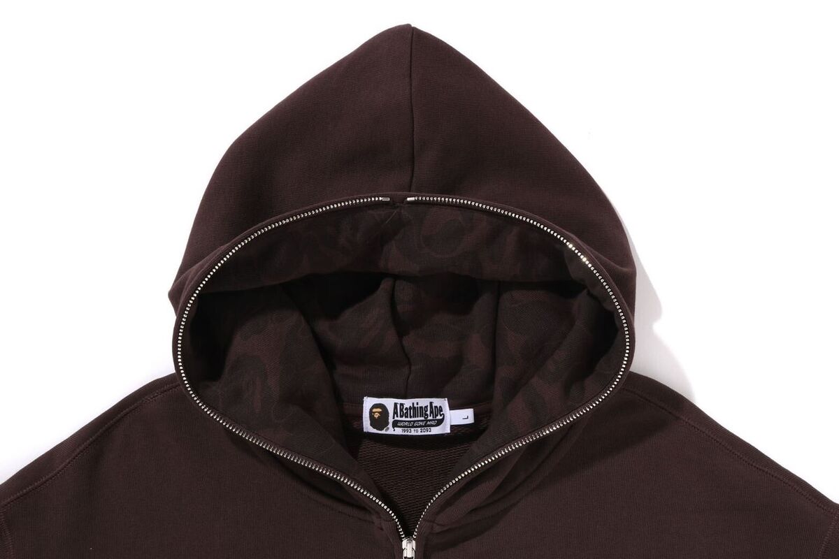 A BATHNIG APE Men's ONE POINT RELAXED FIT ZIP HOODIE A BATHNIG APE Men's ONE POINT RELAXED FIT ZIP HOODIE