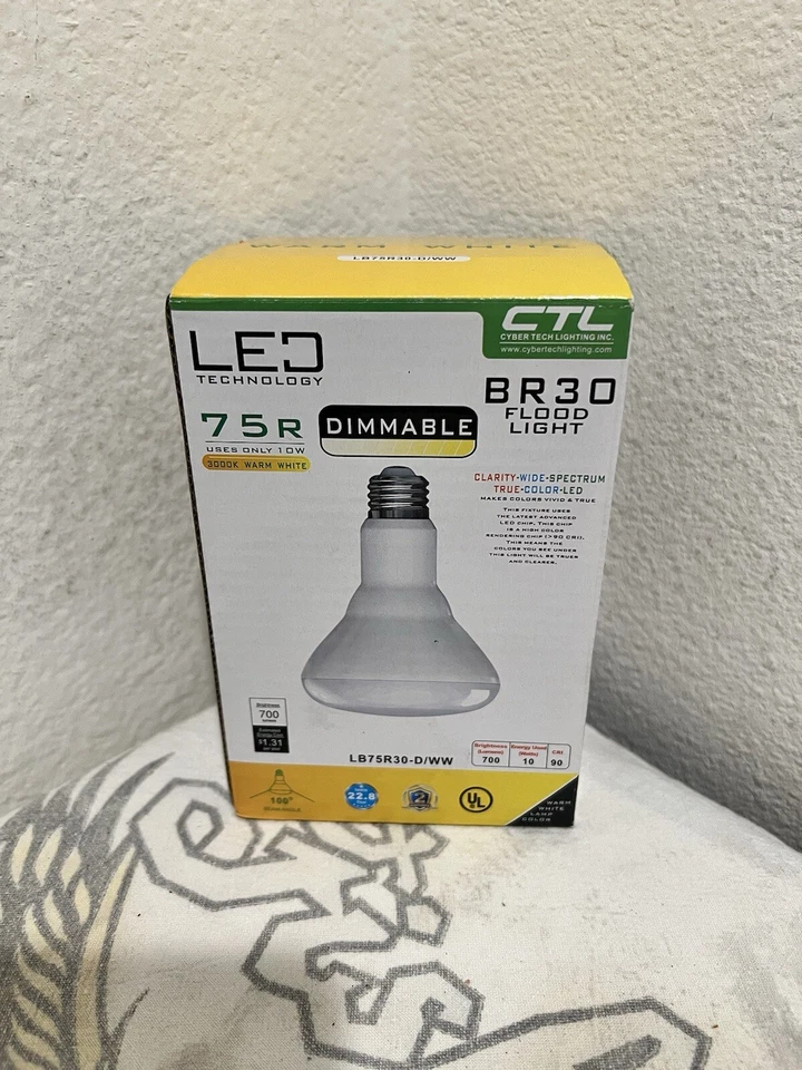 LED Technology BR30 INDOOR FLOOD LIGHT 10W LED BULB 3000K Warm White 700 LUMENS - Image 2 of 4