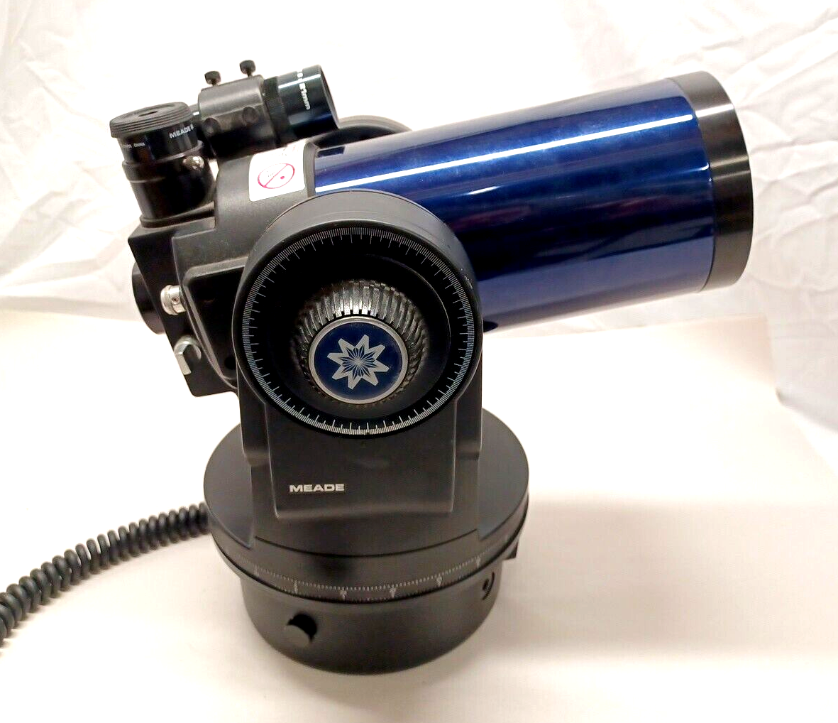 Meade ETX 90EC Computer Control Maksutov Cassegrain Telescope w Tripod