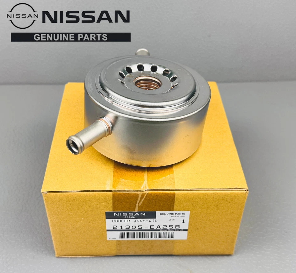 21305-EA25B ENGINE OIL COOLER ASSY GENUINE NISSAN Frontier NV1500 NV2500 NV3500 - Image 4 of 4
