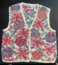 VTG Signatures Northern Isle Women's Hand-Knit Holiday Sweater Vest Sz L Festive