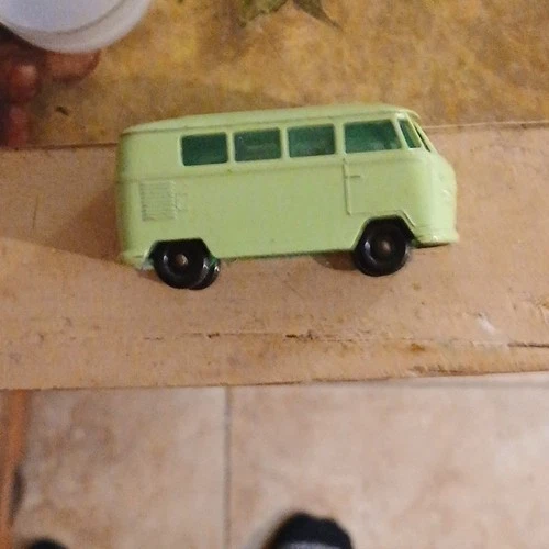 Lesney Matchbox Series No. 34 Volkswagen Caravette Diecast Green Van Vehicle