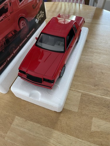 GMP 1983 Molly/Buick Grand National Prototype Diecast 8009 Model Car LE - Picture 2 of 8