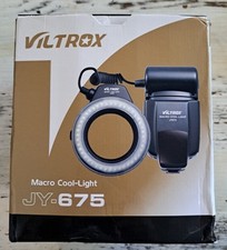 Viltrox Macro Cool-light JY675 in retail box