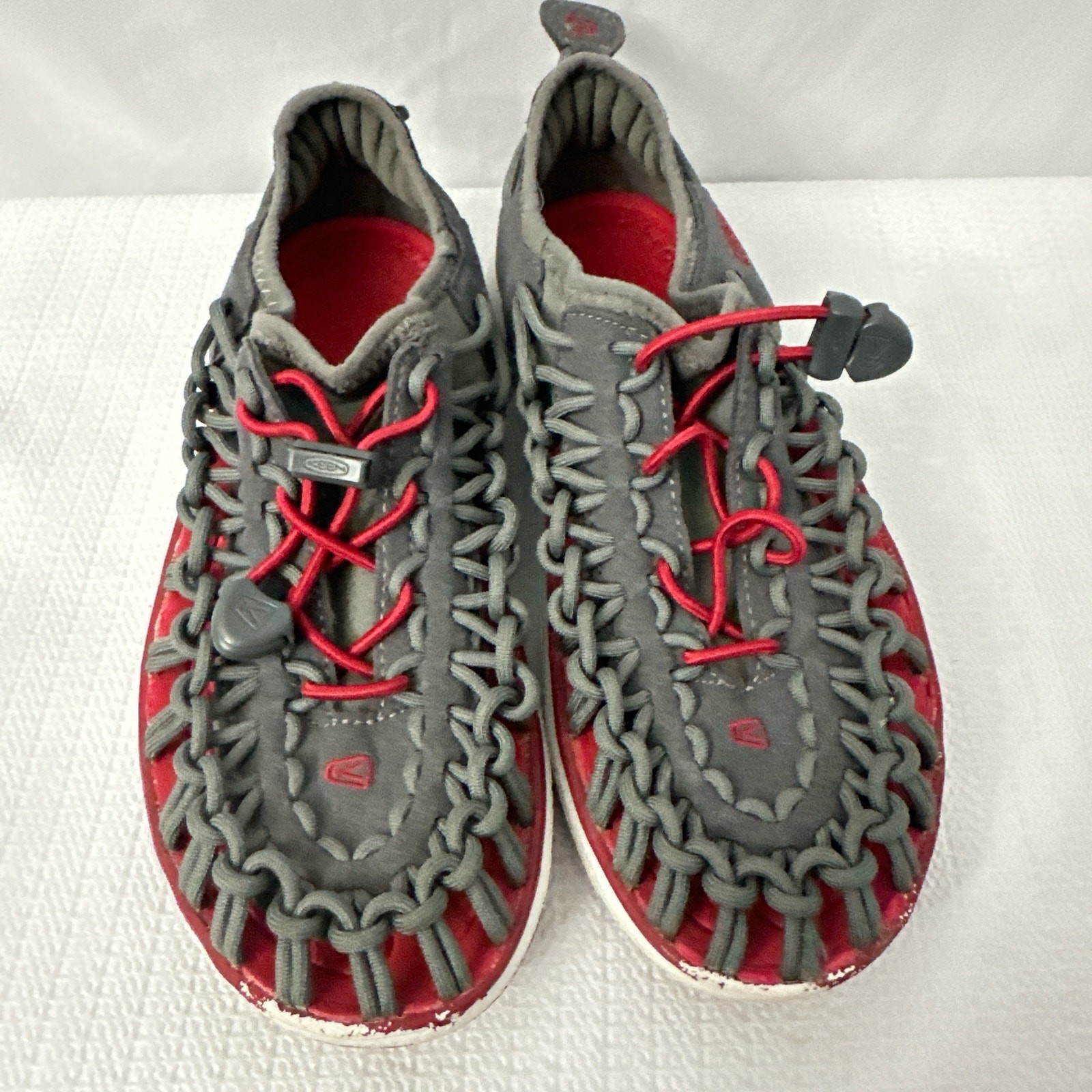 Sandali Keen Uneek giovani ragazzi 3 grigi rossi sport escursionismo pescatore outdoor trail