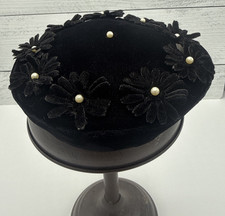 Vtg 1950's Women's Black Velvet Hat Pearl Accents Pill Box Hair Attach -Flaws