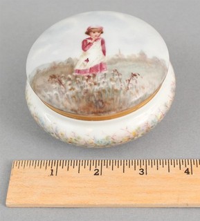 Antique French Limoges Porcelain Little Girl Portrait Painting Trinket Box NR