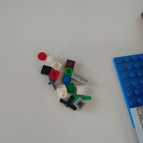 LEGO Minecraft: The Ice Spikes (21131) Complete with manual