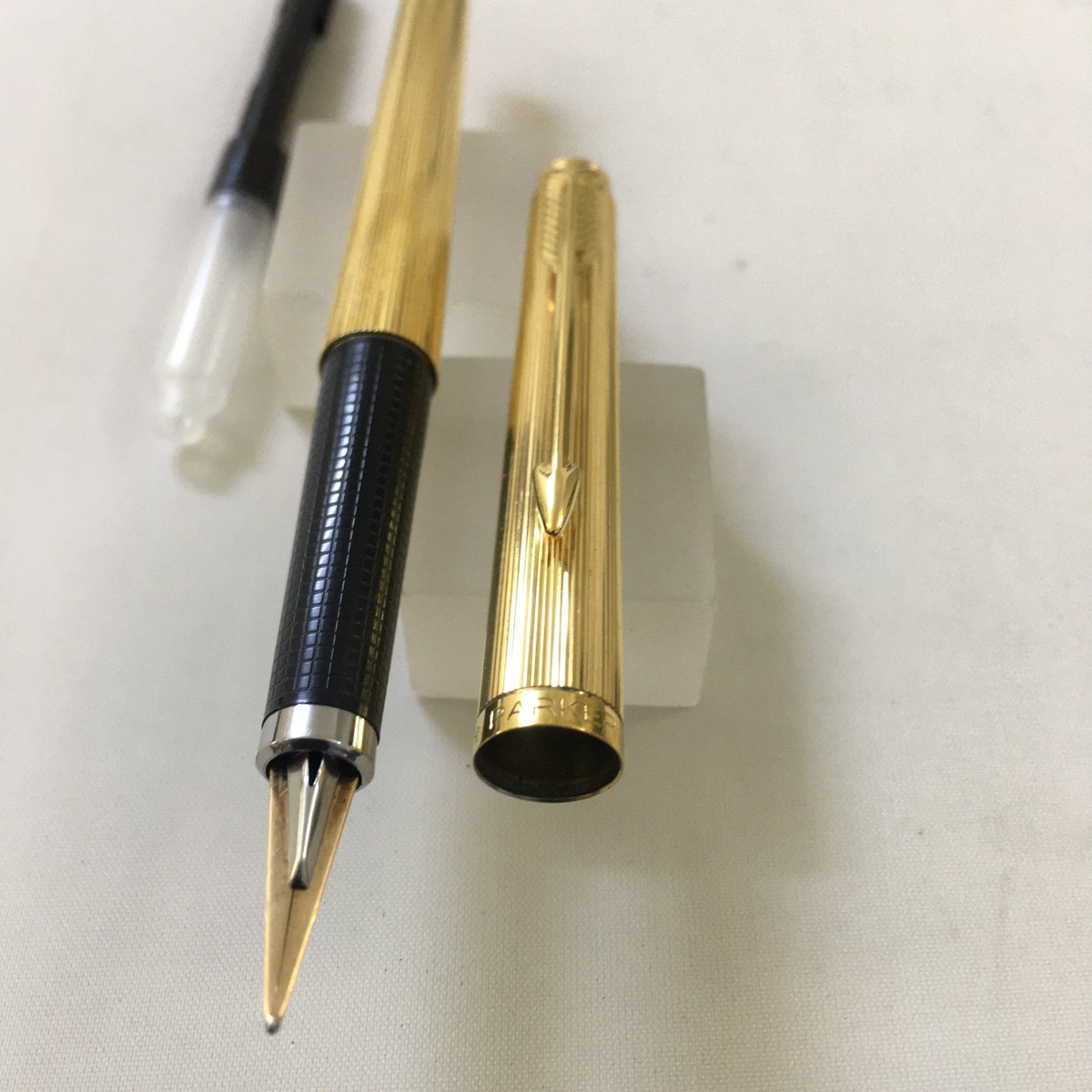 Rare Parker 180 Millareas Gold plated 14k XM +2 converter Mint