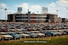 MODERN Postcard - Metropolitan Stadium, Minneapolis, MN Baseball Stadium D33