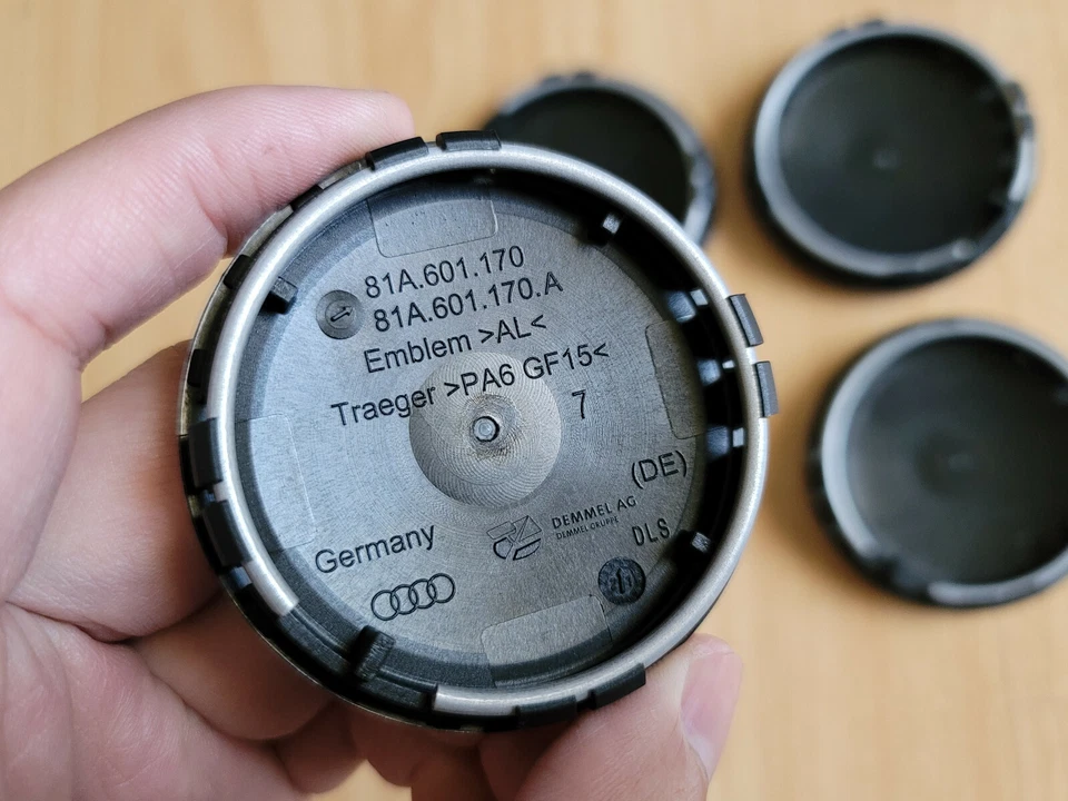 Set of 4 Genuine OEM 2018-2025 Audi center caps 61mm GLOSS BLACK P/N 81A601170 - Image 3 of 4