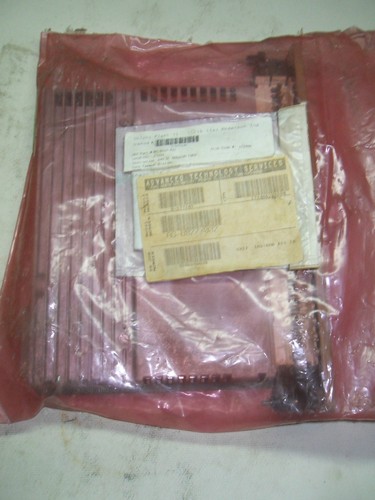 Gould AS-B827-032 INPUT MODULE - Picture 3 of 3