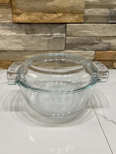 Vintage Pyrex de Corning France 453 Casserole Dish With Lid