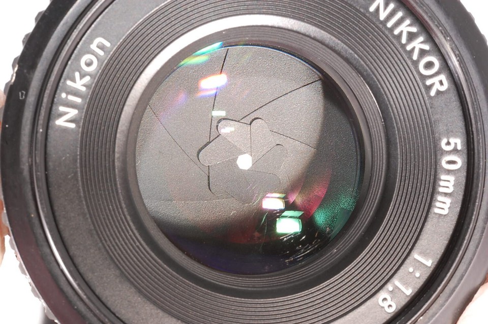 Nikon AI-S Nikkor 50mm F/1.8 Pancake - Objectif Standard MF - Excellent état - Japon
