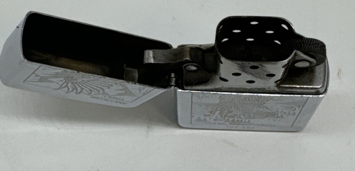 Vintage 1995 Zippo Cigarette Lighter American Eagle 200th