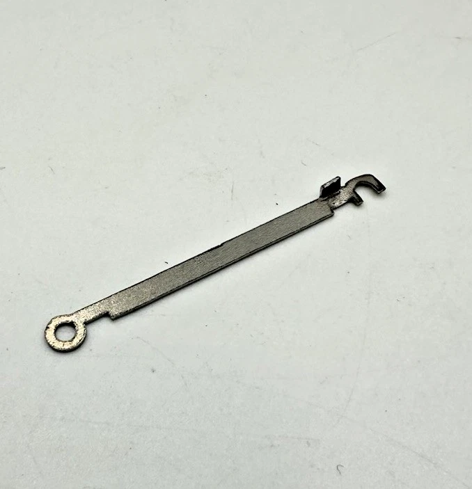 Barre de fermeture repro. pour Goélette Renault ou remorque bétaillère CIJ 1/43 - Photo 1/1