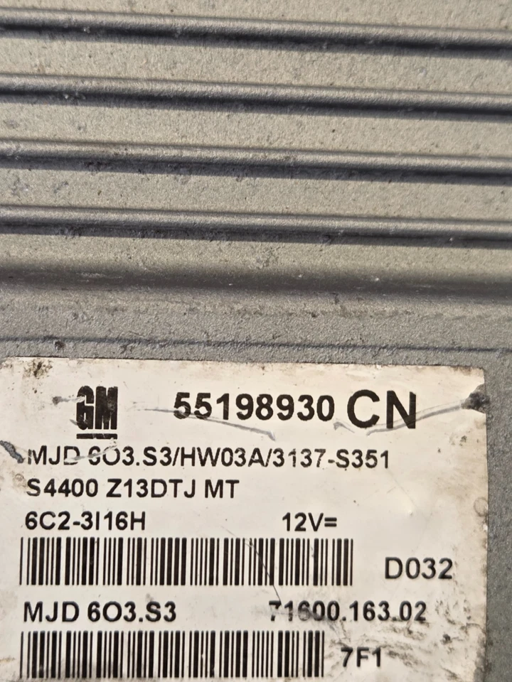 ECU Opel Corsa D 1.3 CDTI 55198930 CN 5519893CN MJD603.S3, RESET + PIN CODE - Photo 4/4